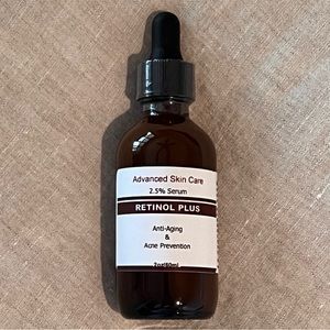 NWOT Advanced Skin Care Retinol Plus Anti-Aging Acne Prevention 2.5% Ser…